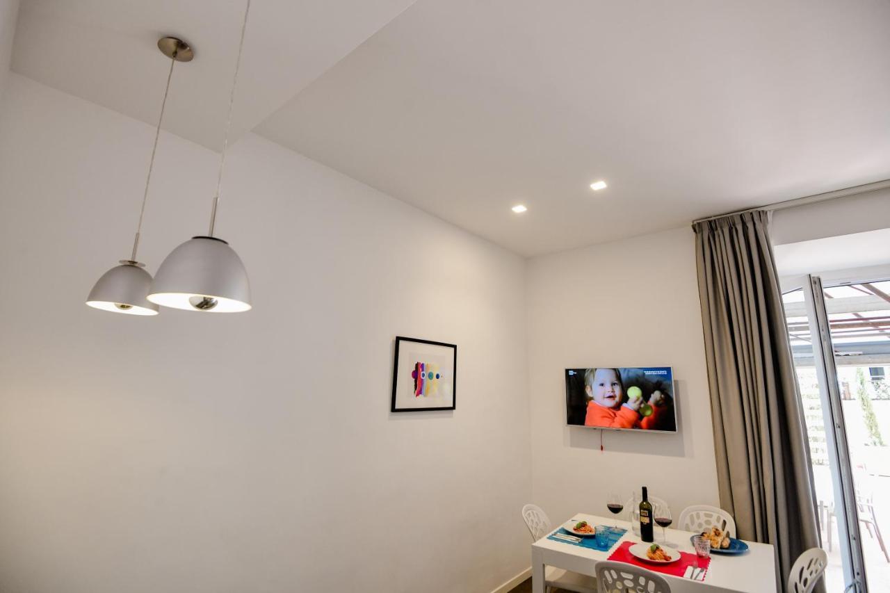 Ema Flat In Trastevere Roma Exterior foto